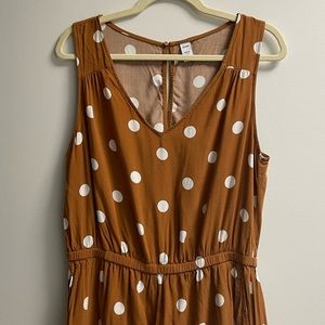 Burnt orange polka dot romper (with pockets!) size petite large